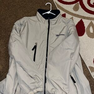 Budweiser heavy weight jacket. No size tag, either XXL or XXXL